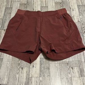 Calia by Carrie Underwood athletic shorts